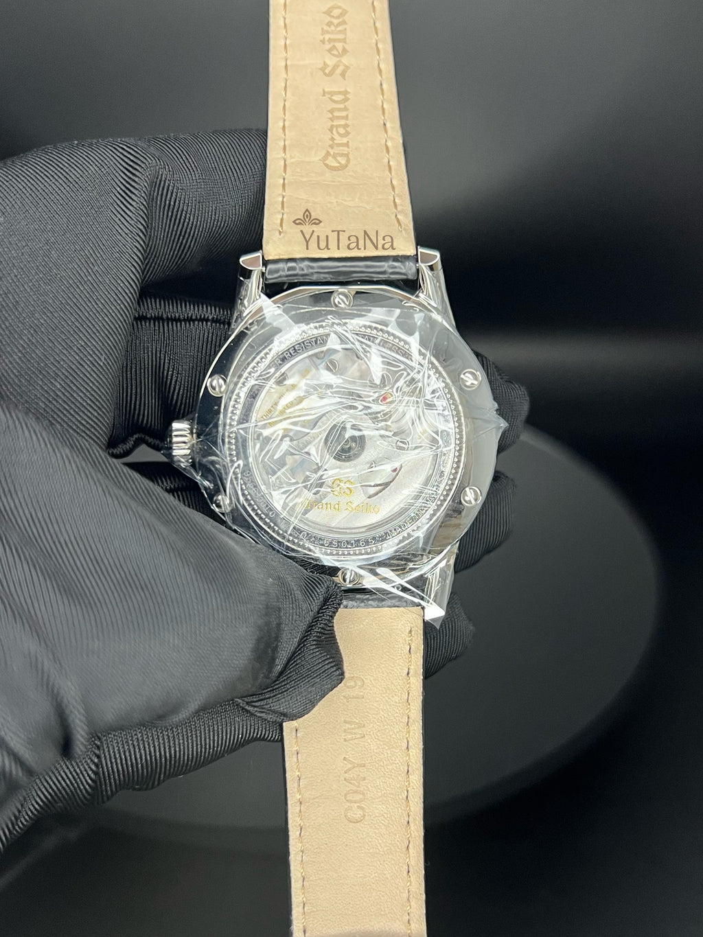 Grand Seiko SBGM255 (Snowdrop) — Authentic New Unworn Full Set with Warranty (Dated July 2026)